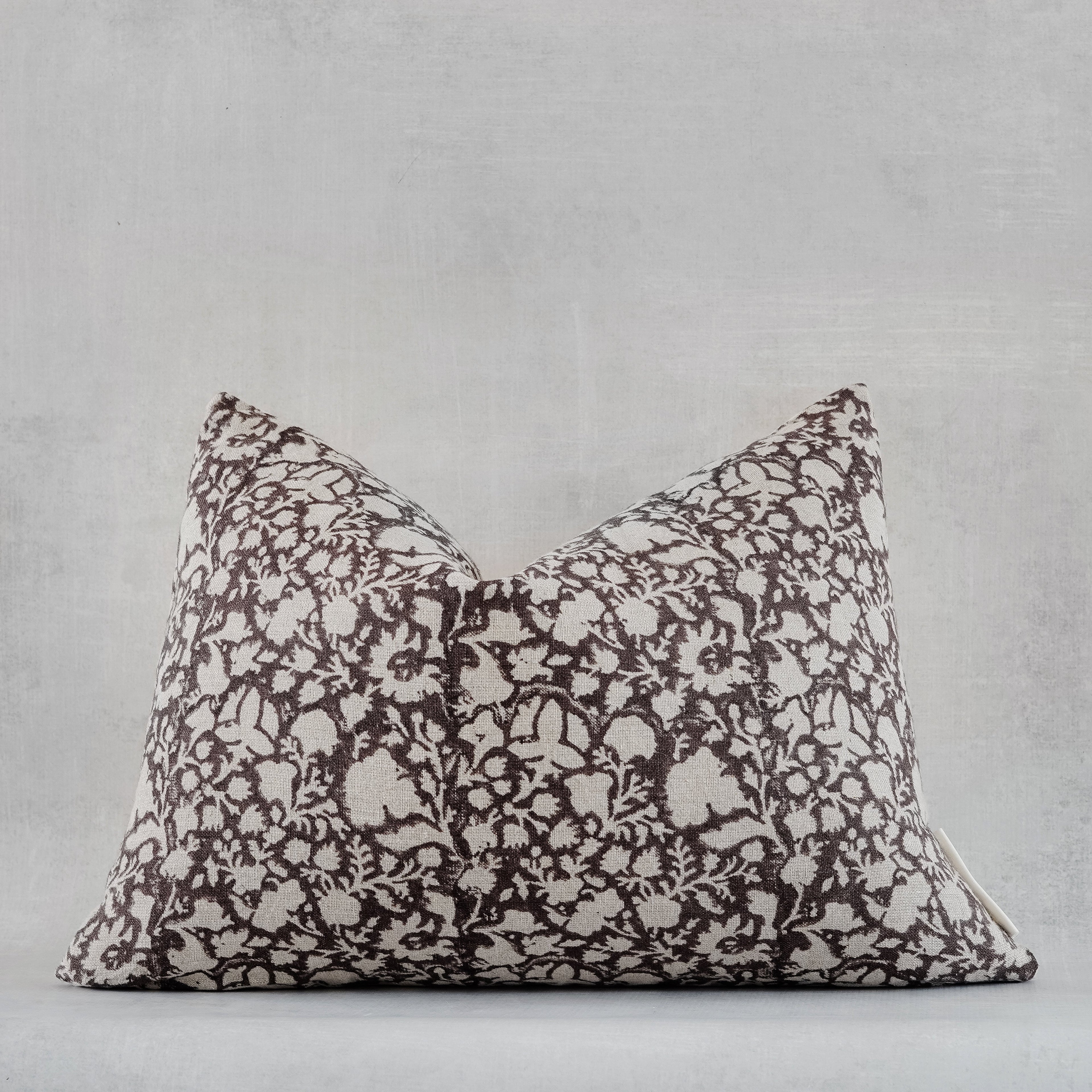 Bunmi Hand Block Linen Lumbar Pillow Cover