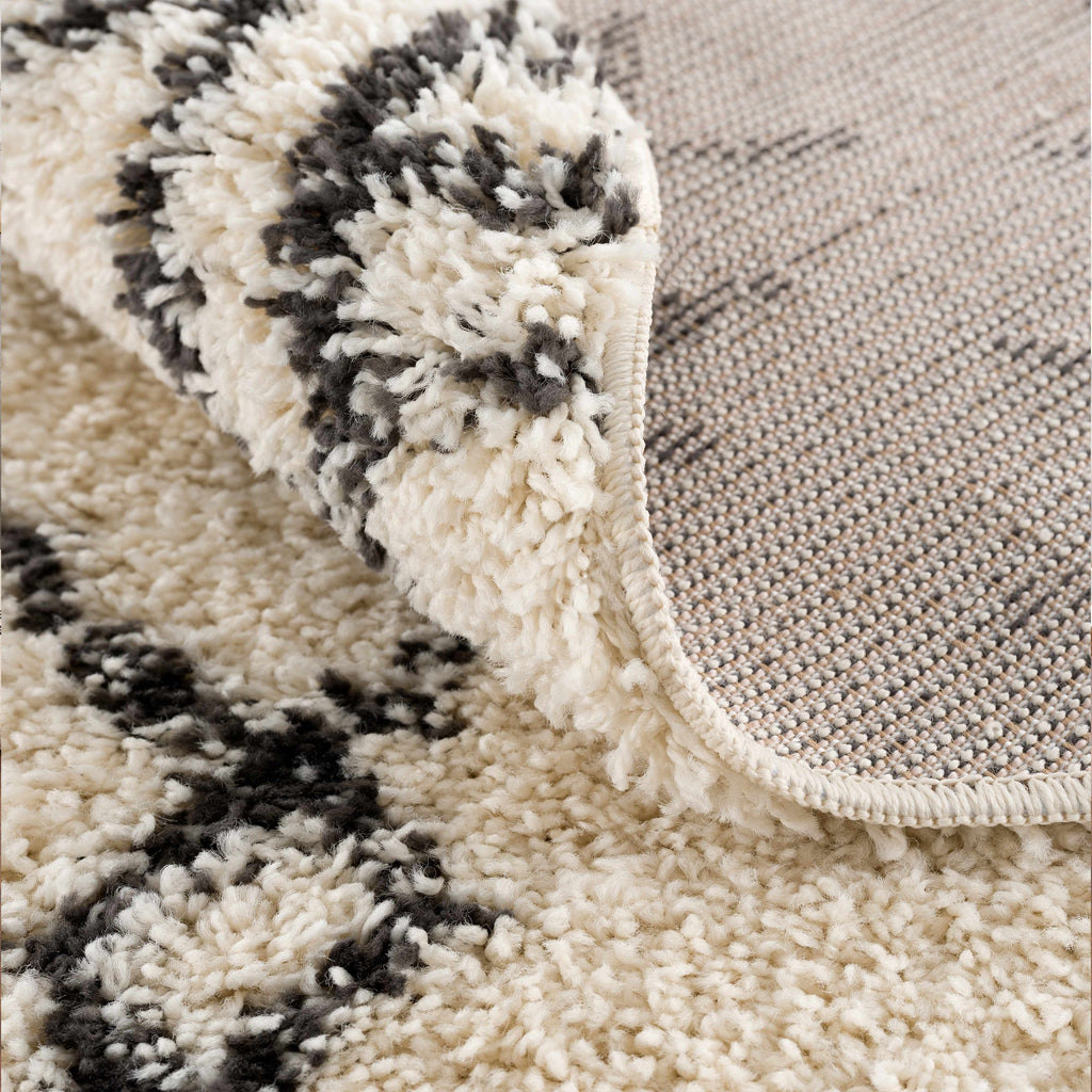 Emlenton Berber Shag with Tassels - Clearance
