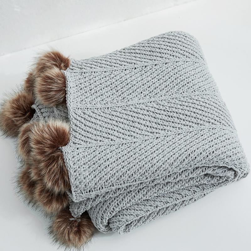 Chenille Pom Throw
